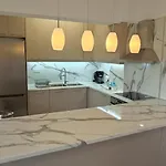 Apartman Atlas By Sea *