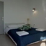 Apartman Atlas By Sea *