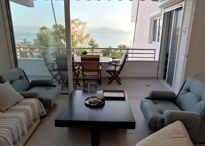 Apartment Atlas By Sea