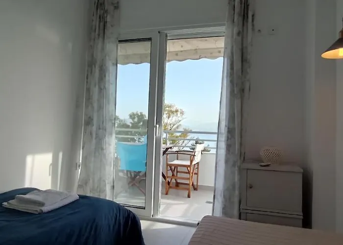 Apartment Atlas By Sea